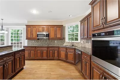 11715 Dunhill Place Drive, Johns Creek, GA 30005 - Photo 2