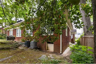 1047 Greencove Avenue NE, Atlanta, GA 30306 - Photo 28
