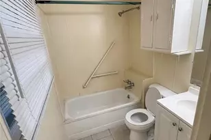895 Laurel St, Forest Park, GA 30297 - Photo 16