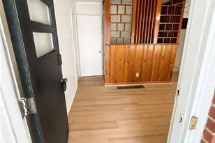 895 Laurel St, Forest Park, GA 30297 - Photo 4