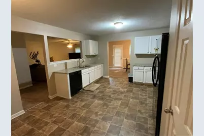 7809 Newbury Drive, Jonesboro, GA 30236 - Photo 12