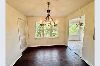 11 Saint Claire Lane NE, Atlanta, GA 30324 - Photo 10