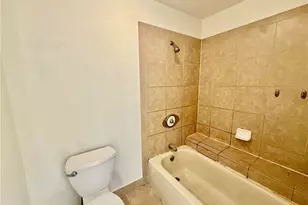 11 St Claire Ln NE, Atlanta, GA 30324 - Photo 16
