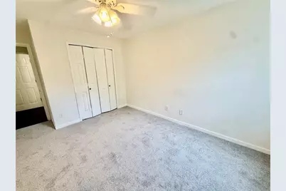 11 Saint Claire Lane NE, Atlanta, GA 30324 - Photo 18