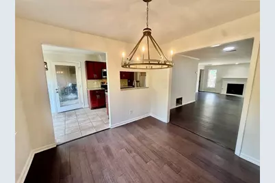 11 Saint Claire Lane NE, Atlanta, GA 30324 - Photo 2