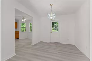 7299 Essex Dr, Douglasville, GA 30134 - Photo 6
