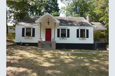 1091 Riverside Terrace, Gainesville, GA 30501 - Photo 1