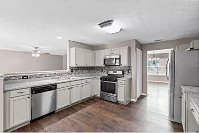 3865 Crescent Walk Lane, Suwanee, GA 30024 - Photo 6