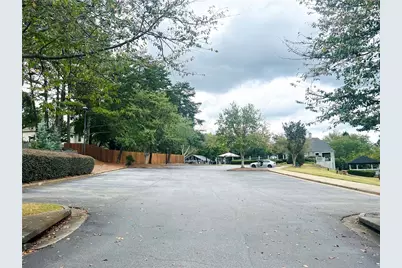 120 Croftwood Court, Johns Creek, GA 30097 - Photo 8
