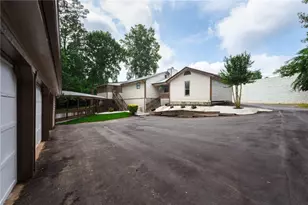 1929 Sharon Rd, Cumming, GA 30041 - Photo 10