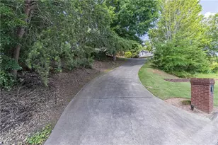 2649 Waters Edge Dr, Gainesville, GA 30504 - Photo 48