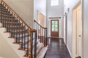 2649 Waters Edge Dr, Gainesville, GA 30504 - Photo 6