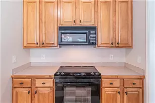 2649 Waters Edge Dr, Gainesville, GA 30504 - Photo 18