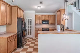 2649 Waters Edge Dr, Gainesville, GA 30504 - Photo 16