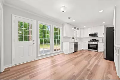 4933 Willow Creek Drive, Woodstock, GA 30188 - Photo 20