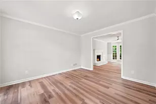 4933 Willow Creek Dr, Woodstock, GA 30188 - Photo 12