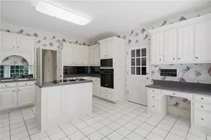 2285 Littlebrooke Trce, Dunwoody, GA 30338 - Photo 18