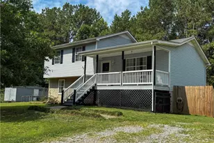 988 Davenport Rd, Dalton, GA 30721 - Photo 1