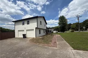 1861 Pharr Rd, Snellville, GA 30078 - Photo 4