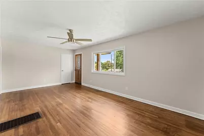 2571 Gentilly Place, Atlanta, GA 30360 - Photo 6