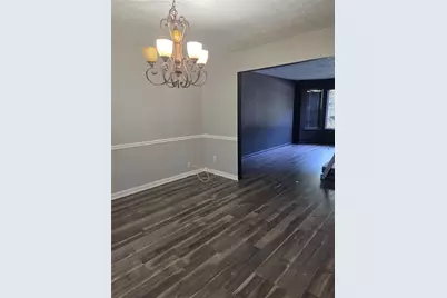 4054 Manorside Court SW, Snellville, GA 30039 - Photo 6