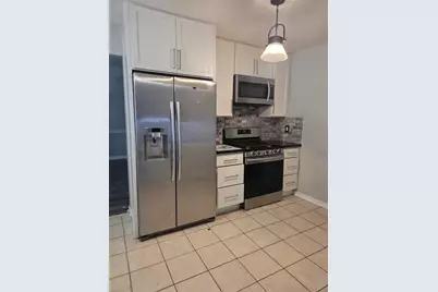 4054 Manorside Court SW, Snellville, GA 30039 - Photo 8