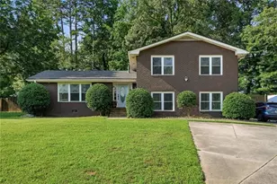2725 Spring Dr, Cumming, GA 30041 - Photo 1