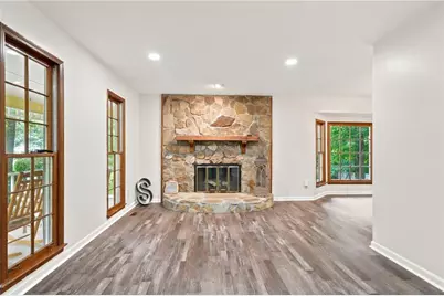 392 Princeton Way, Lawrenceville, GA 30044 - Photo 2