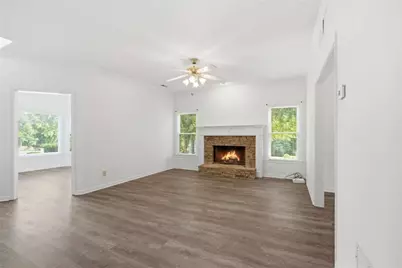 2084 York River Way, Suwanee, GA 30024 - Photo 8