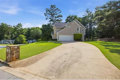 2084 York River Way, Suwanee, GA 30024 - Photo 54