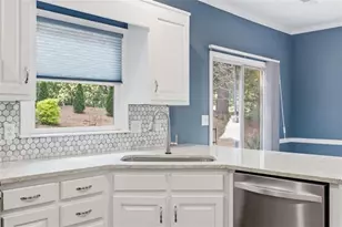 2084 York River Way, Suwanee, GA 30024 - Photo 14