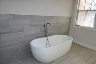 1758 Glenview Park Circle NE, Duluth, GA 30097 - Photo 22