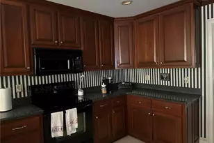 823 Austin Ct, Lawrenceville, GA 30046 - Photo 14