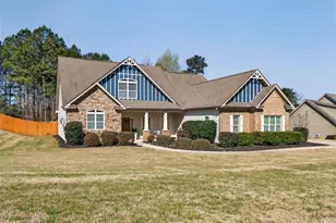137 Caraway Rd, Locust Grove, GA 30248 - Photo 2