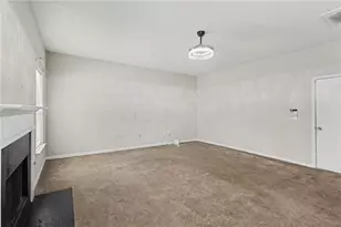 2554 Wrangler Dr SW, Atlanta, GA 30331 - Photo 10