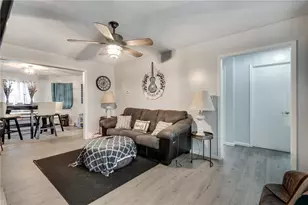 824 Boston Common, Atlanta, GA 30349 - Photo 6