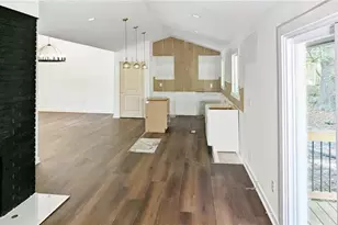 2541 Peyton Woods Trail SW, Atlanta, GA 30311 - Photo 4