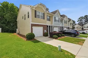 2150 Burns View Ln, Lawrenceville, GA 30044 - Photo 2