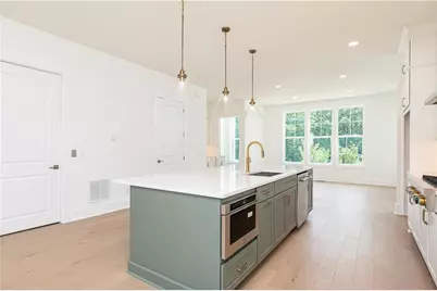 2058 Lanier Grove, Alpharetta, GA 30009 - Photo 8