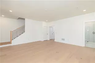 2058 Lanier Grv, Alpharetta, GA 30009 - Photo 4