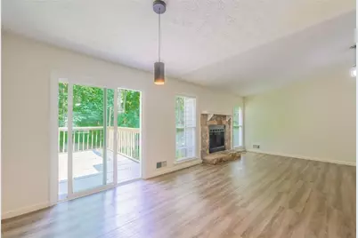 2100 Whitebluff Way NE, Buford, GA 30519 - Photo 8