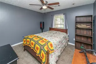 105 Pine Hill Rd, Lagrange, GA 30241 - Photo 14