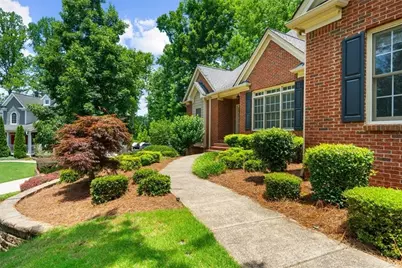 4810 Rosette Court, Cumming, GA 30040 - Photo 4