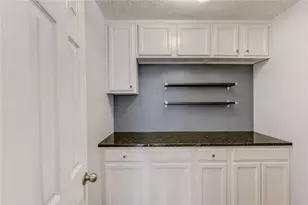995 Thornwood Ln, Dacula, GA 30019 - Photo 8