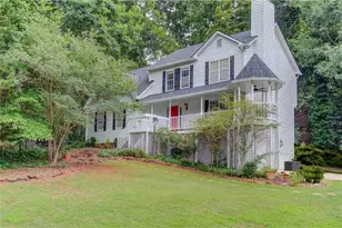 995 Thornwood Ln, Dacula, GA 30019 - Photo 1