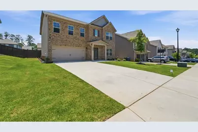 784 Lakehaven Lane, Loganville, GA 30052 - Photo 2