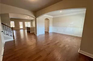 1046 Lakeview Oaks Ct, Grayson, GA 30017 - Photo 6