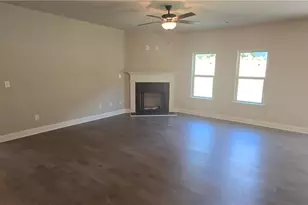 1046 Lakeview Oaks Ct, Grayson, GA 30017 - Photo 8