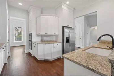 1928 Saxon Valley Circle NE, Atlanta, GA 30319 - Photo 16