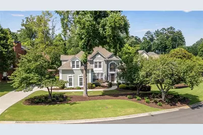 6105 Poplar Spring Drive, Peachtree Corners, GA 30092 - Photo 2